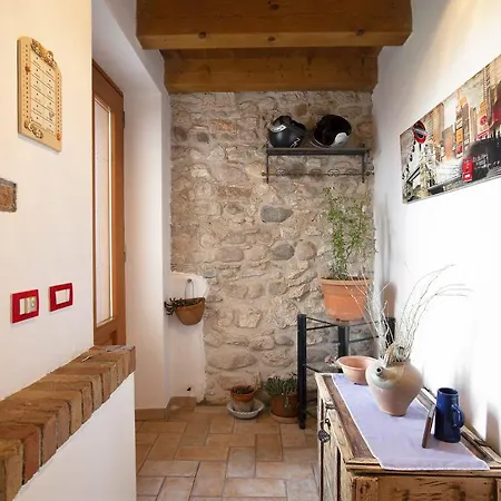 Casa Silvia Ll Daire Torri Del Benaco